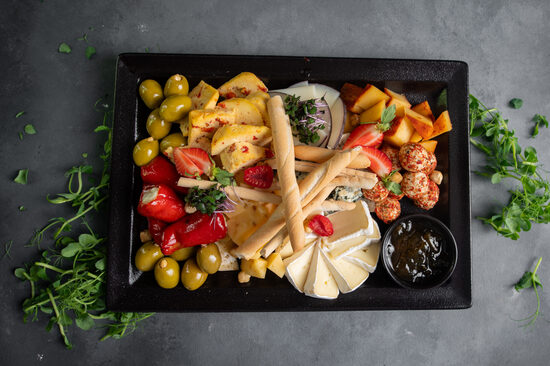 "Rudens depresija" Siera plate (1 kg, 4-5 personām)